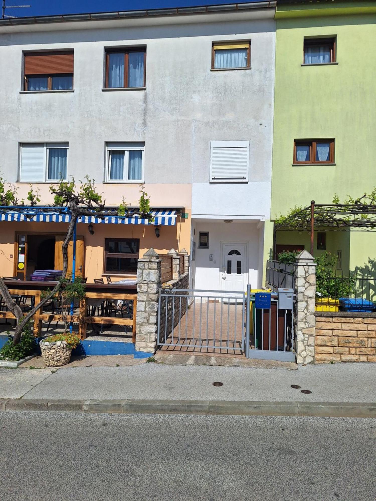 Apartment Letotel Pula